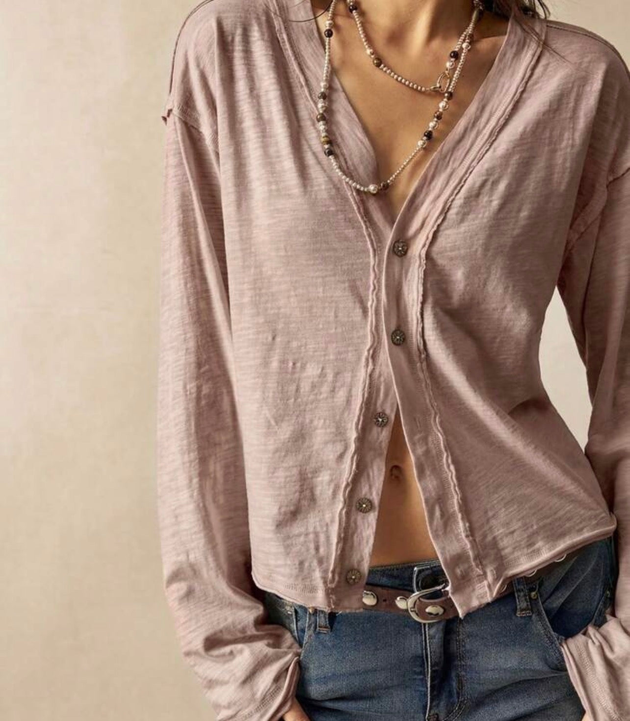 Beautiful soft longe sleeve shirt with buttons